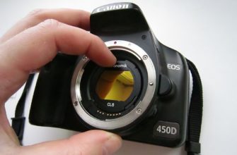 Фотография, на которой показано, как вставлять Astronomik Clip-Filter